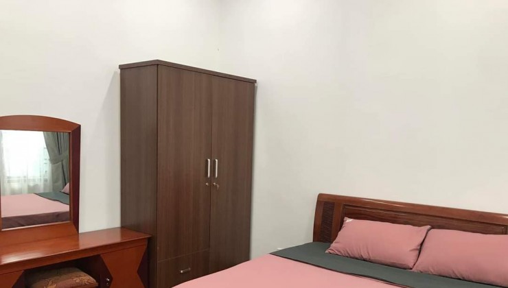 CC Cho thuê nhà gần ngõ 40 phố Cự Lộc, Thanh Xuân, Hà Nội. DT 50mx4 tầng, giá 12,5 triệu/tháng.